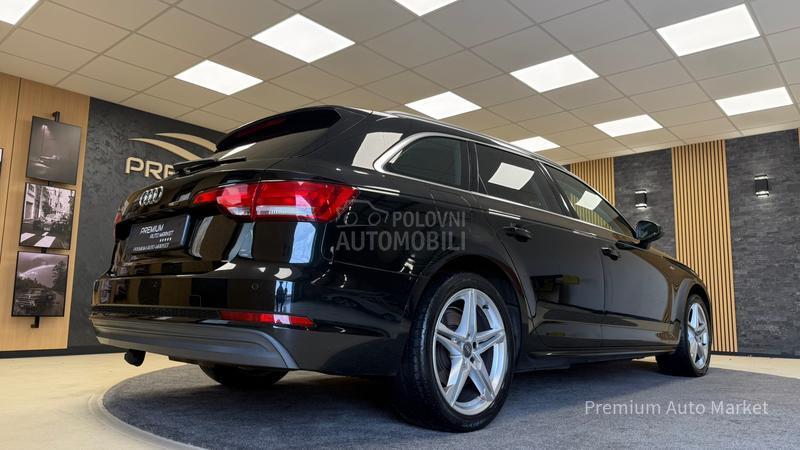 Audi A4 //2.0 TDI/S LINE/NOV