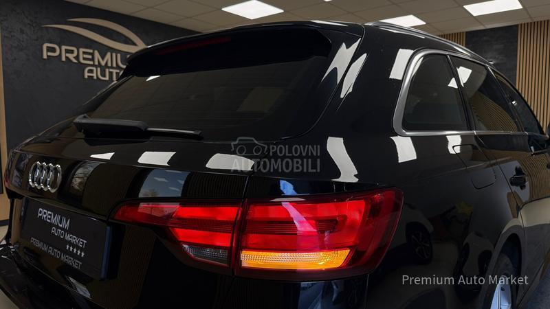 Audi A4 //2.0 TDI/S LINE/NOV