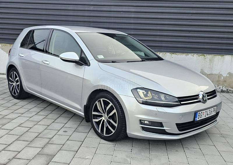 Volkswagen Golf 7 1.2 TSI 110