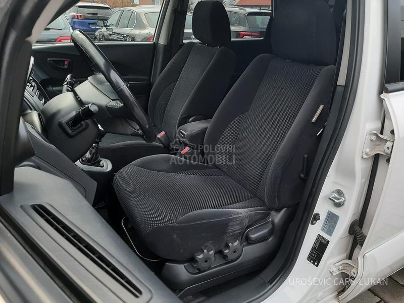 Hyundai Tucson 2.0 CRDI 4WD