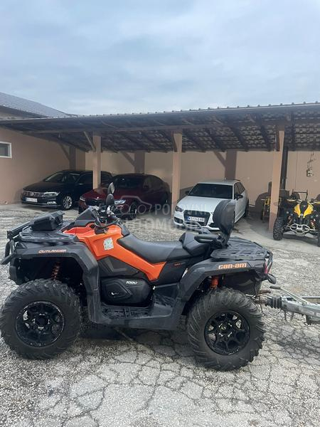 Can-Am OUTLANDER RENEGADE 1000