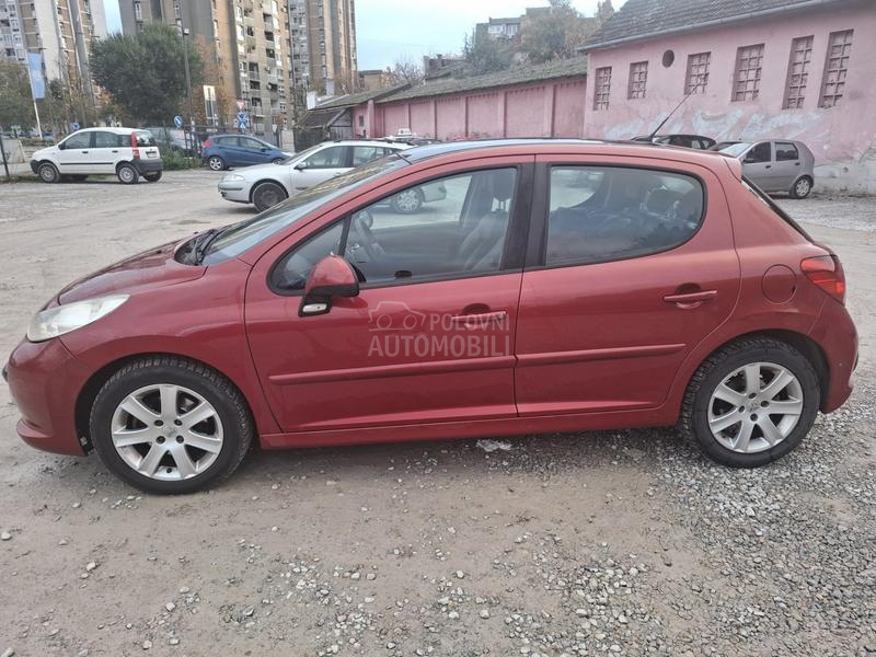 Peugeot 207 
