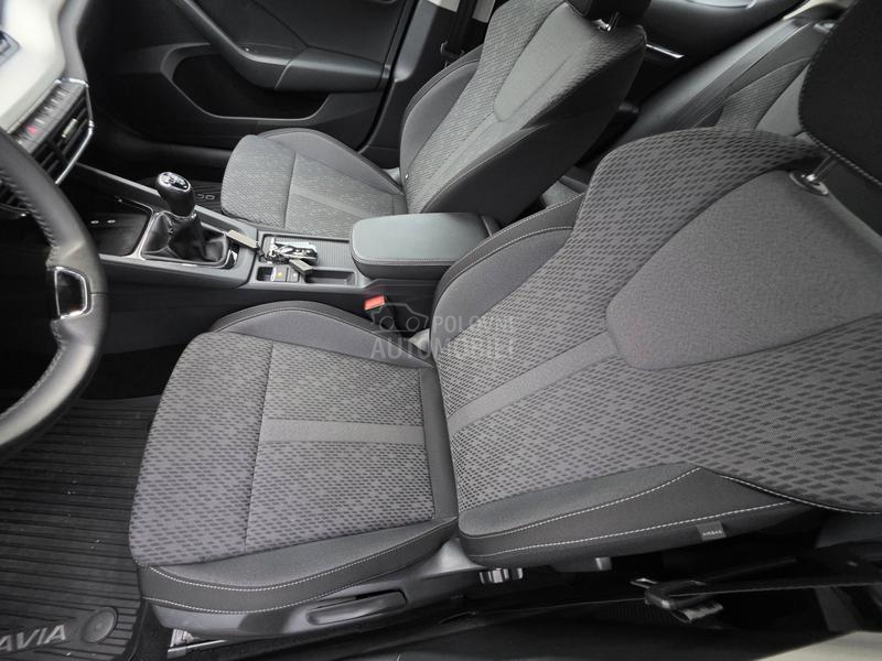 Škoda Octavia 1.5 TSI STYLE