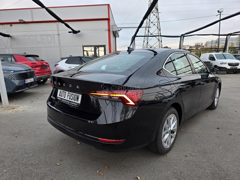 Škoda Octavia 1.5 TSI STYLE