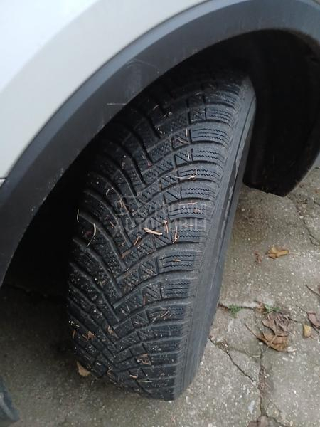 Hankook 215/65 R16 Zimska
