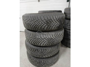 Hankook 215/65 R16 Zimska