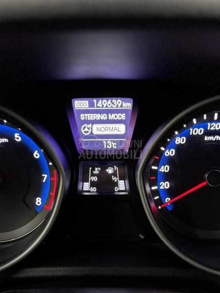 Hyundai i30 1.4B LED CH