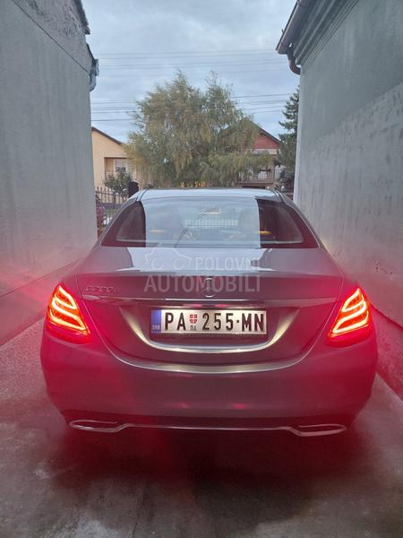 Mercedes Benz C 200 