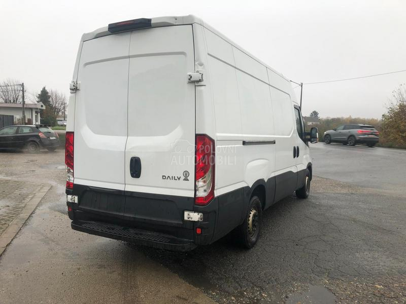Iveco Daily 35S15