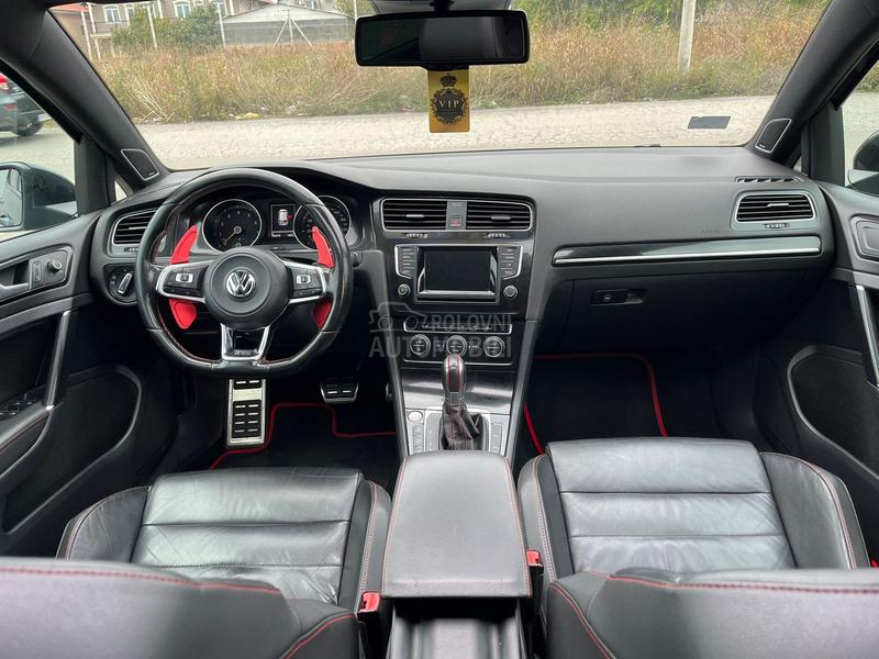 Volkswagen Golf 7 GTI