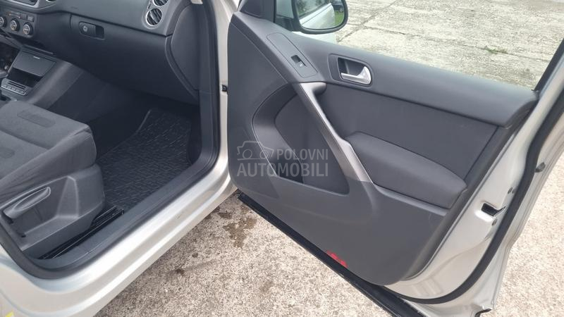 Volkswagen Tiguan 2.0 DSG 4X4