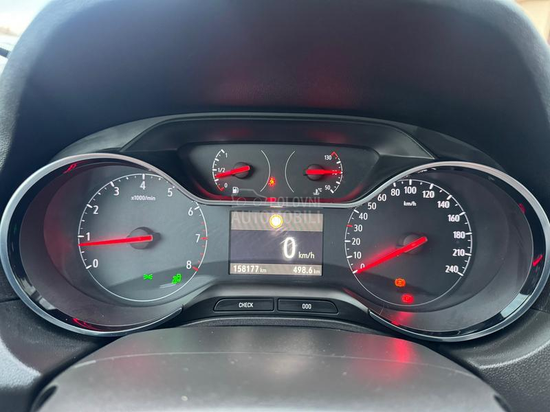 Opel Crossland X  LED