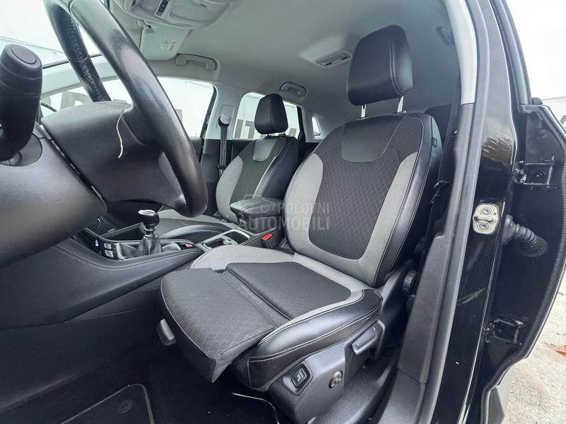 Opel Crossland X  LED