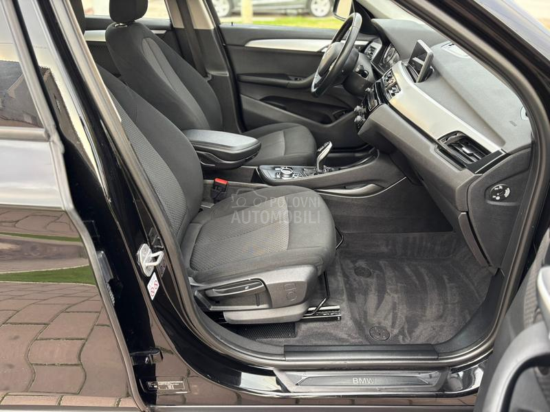 BMW X1 2.0D RESTY LED AUT