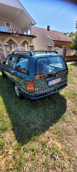 Opel Astra F 1.6
