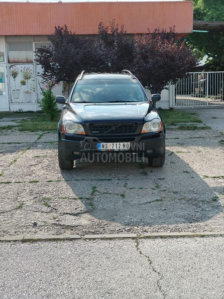 Volvo XC90 