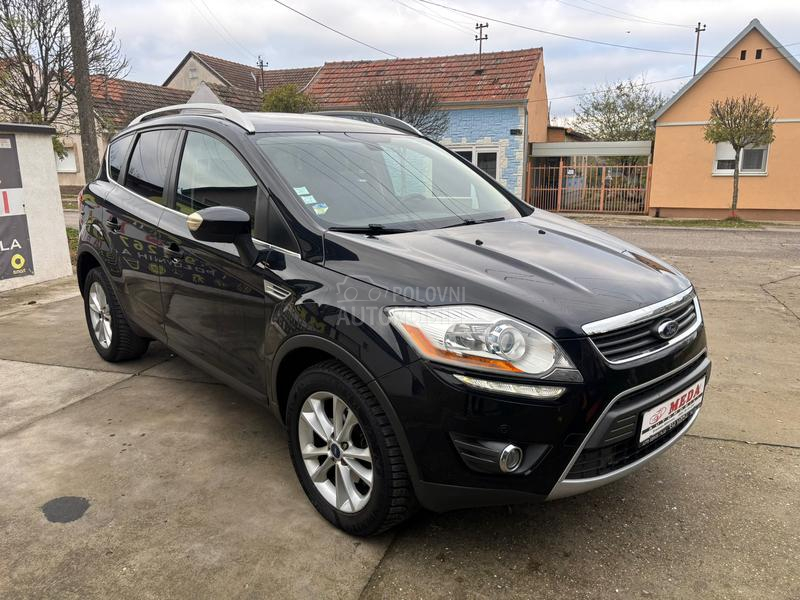 Ford Kuga Titanium Restal