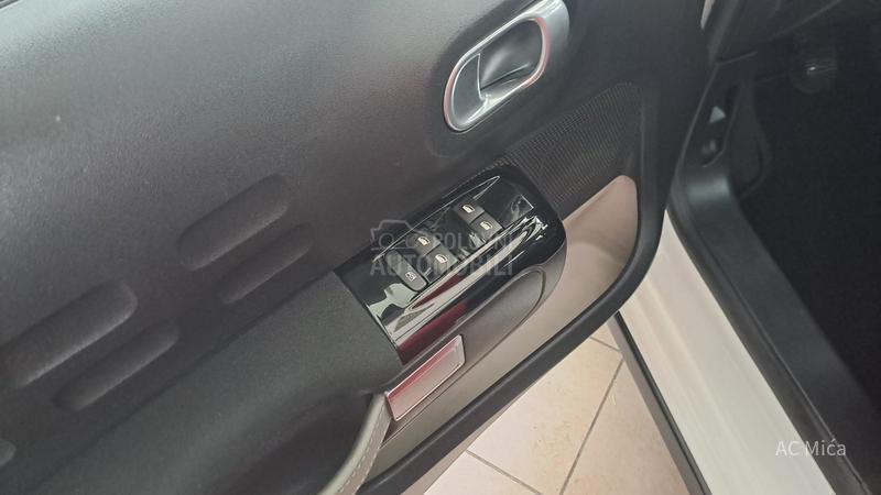 Citroen C3 1.2NAV LED USB 97000
