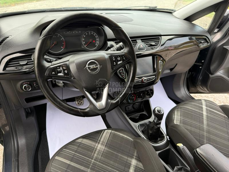 Opel Corsa E 1.4BEN/COSMO/F-ULL