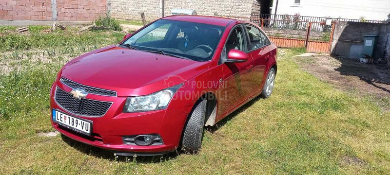 Chevrolet Cruze 4D LS 1.6L