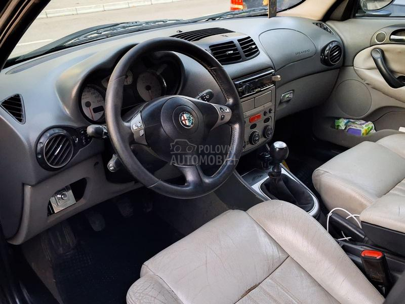 Alfa Romeo 147 16v