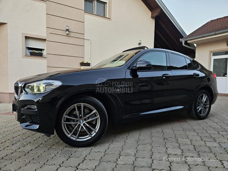 BMW X4 M/ X Drive/ PANO