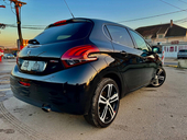 Peugeot 208 1.2 GT-line/FUULL