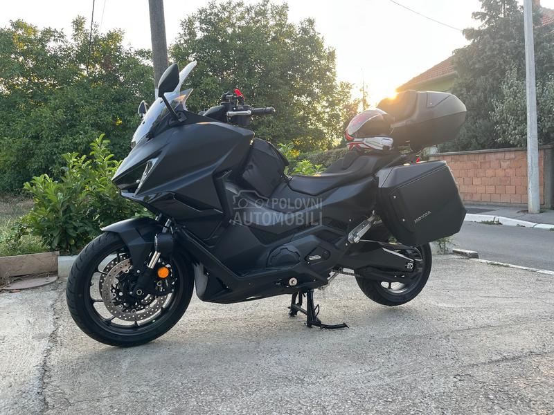 Honda FORZA 750