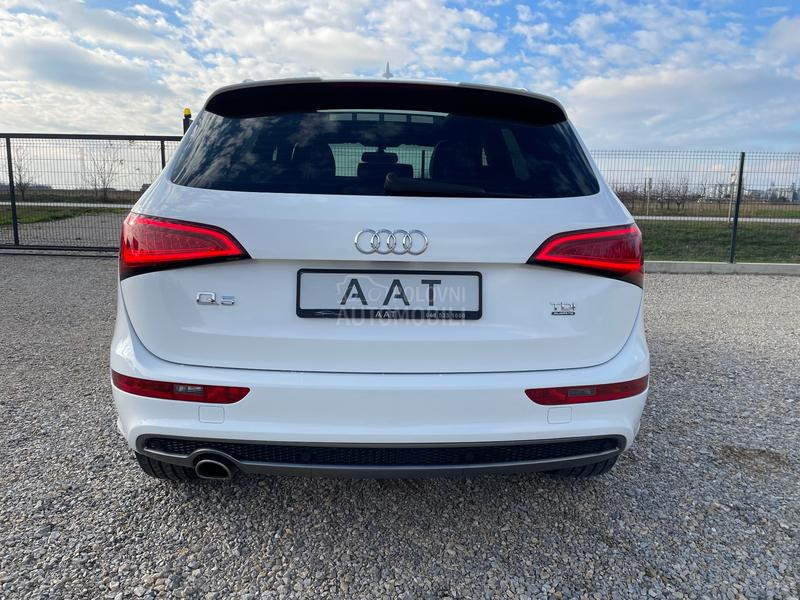 Audi Q5 3xS LINE//PANO//LED