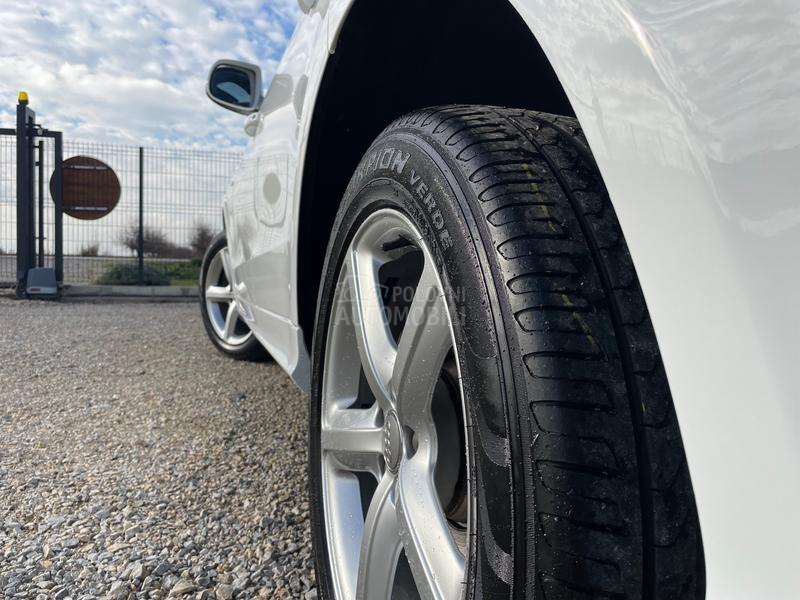 Audi Q5 3xS LINE//PANO//LED