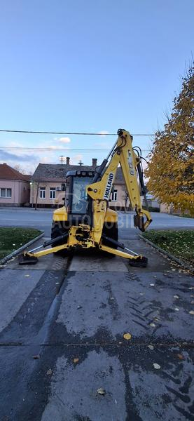 New Holland LB 110 B