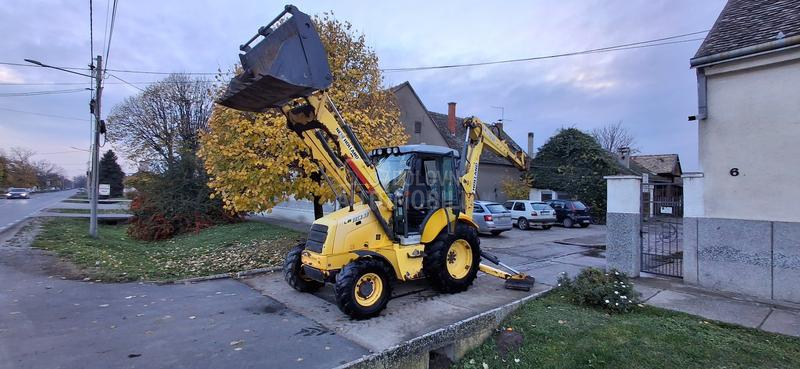 New Holland LB 110 B