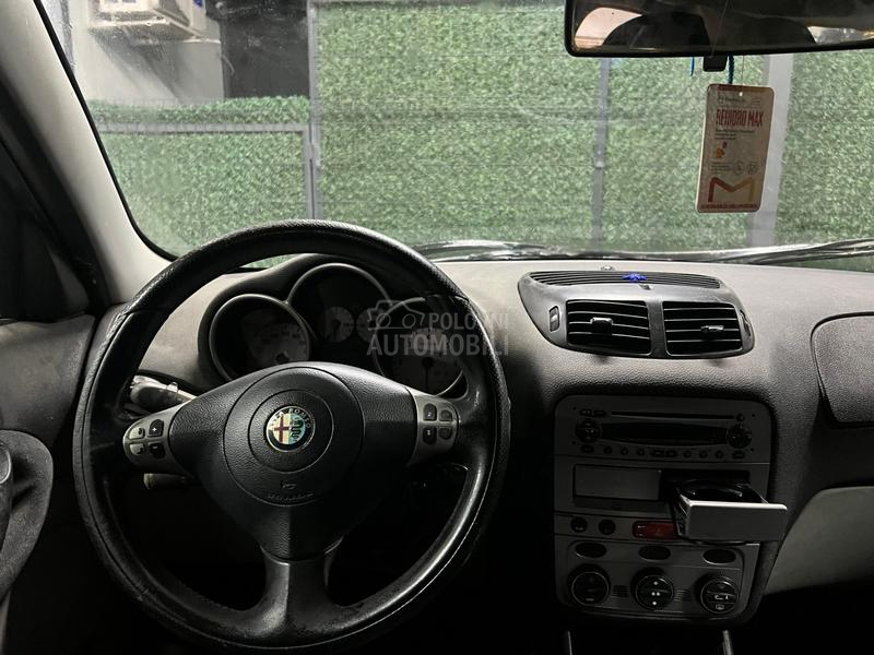 Alfa Romeo 147 1.9 JTD