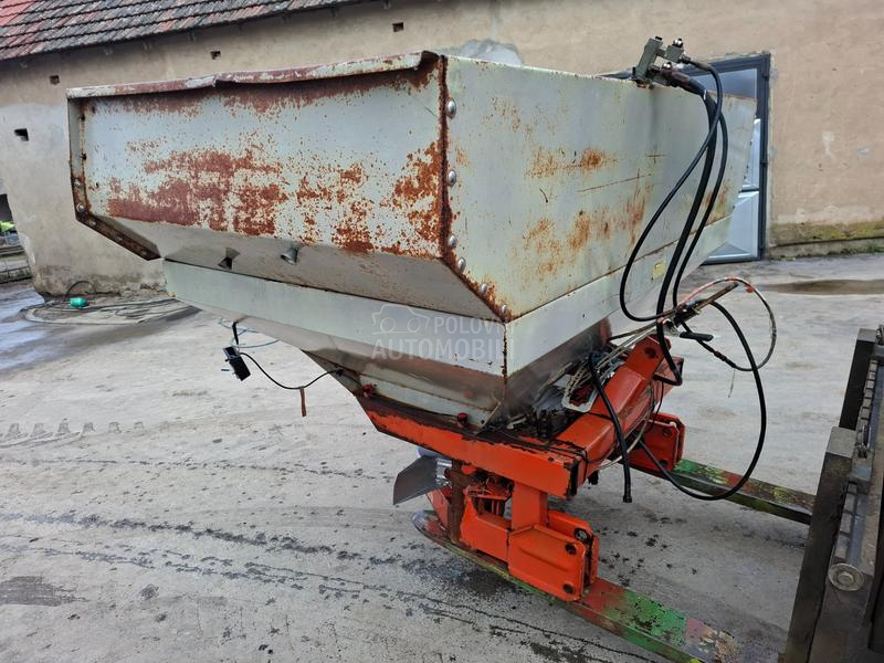 Kuhn 1000 kg