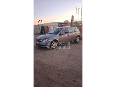 Opel Astra H 