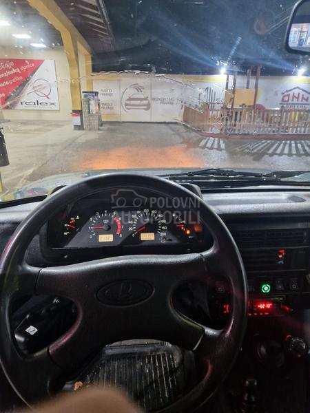 Lada Niva 