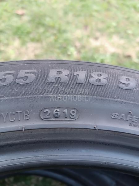 Kumho 215/55 R18 Zimska