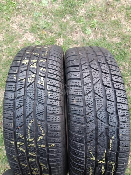 Continental 215/60 R17 Zimska