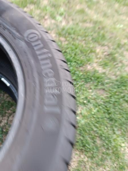 Continental 215/60 R17 Zimska