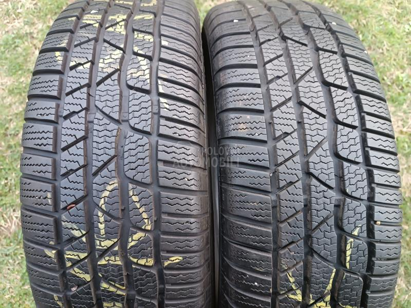 Continental 215/60 R17 Zimska