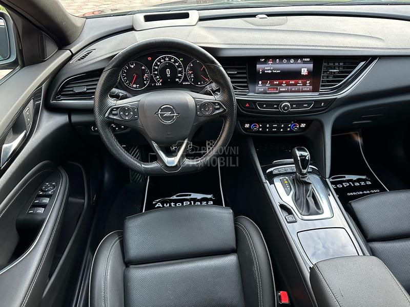 Opel Insignia GS OPC