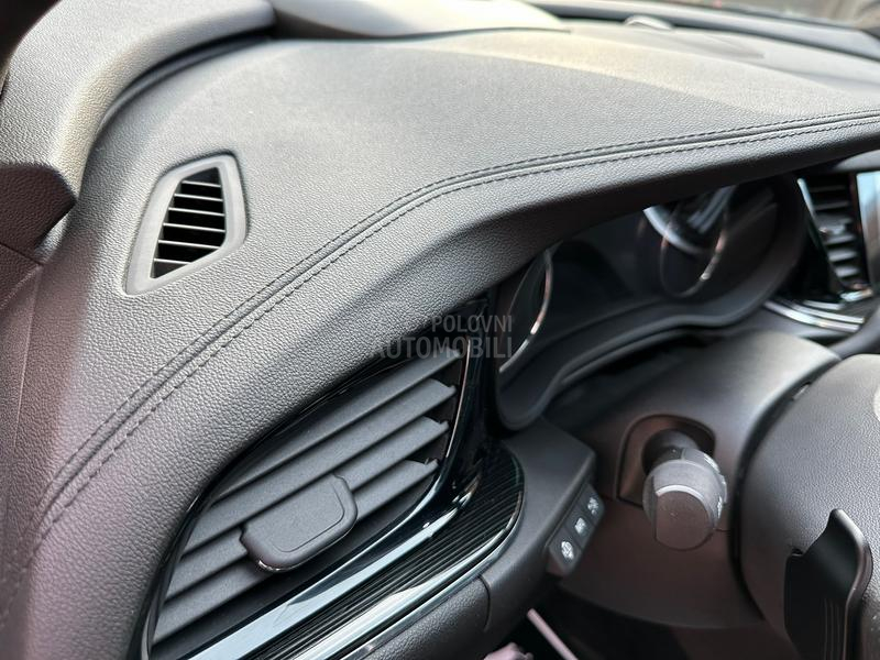 Opel Insignia GS OPC