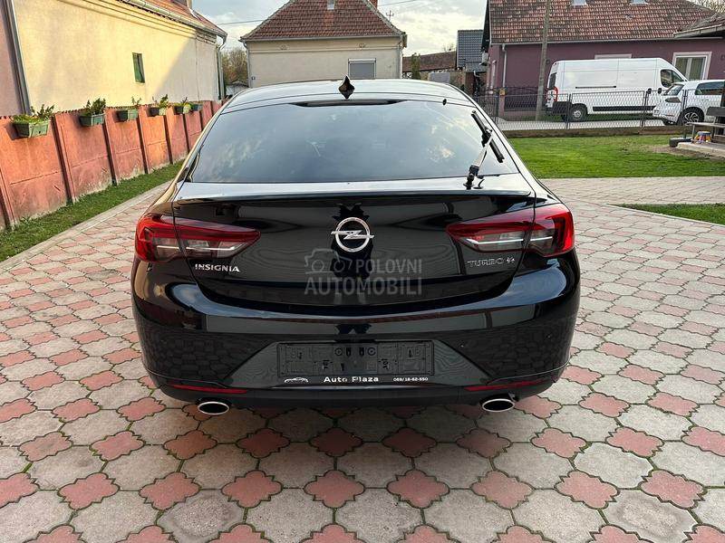 Opel Insignia GS OPC