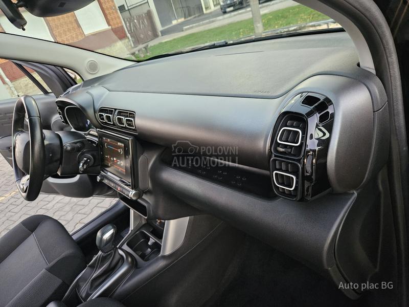Citroen C3 Aircross 1.5BLUEHDI SHINE