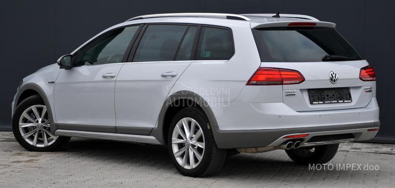 Volkswagen Golf 7 Alltrack 2.0 TDI / 4X4 / DSG