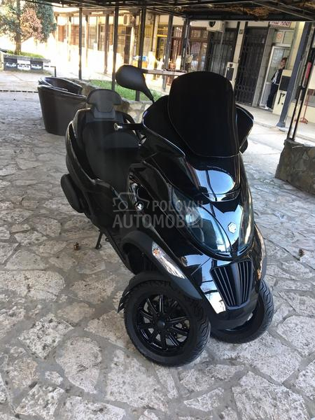 Piaggio Mp3