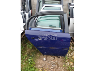 Zadnja desna vrata lim z20z za Opel Vectra C od 2003. do 2009. god.