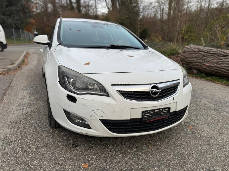 Opel Astra J 1.7 CDTI