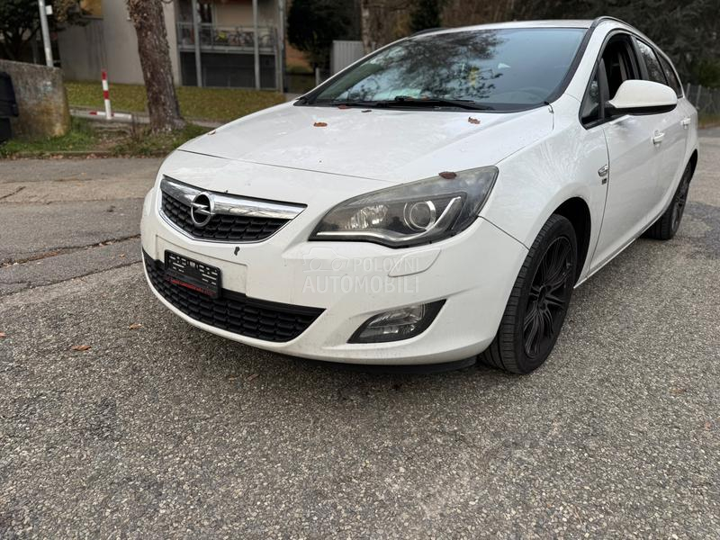 Opel Astra J 1.7 CDTI