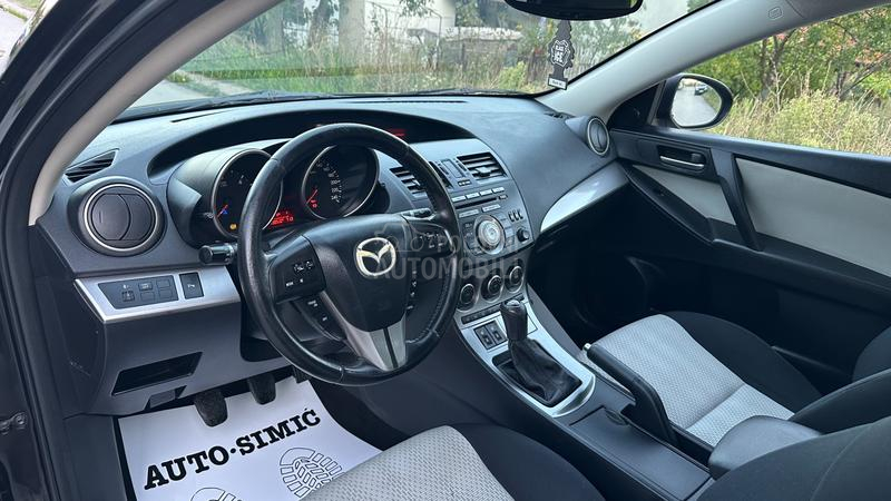 Mazda 3 1.6 D.IZUZEETNA